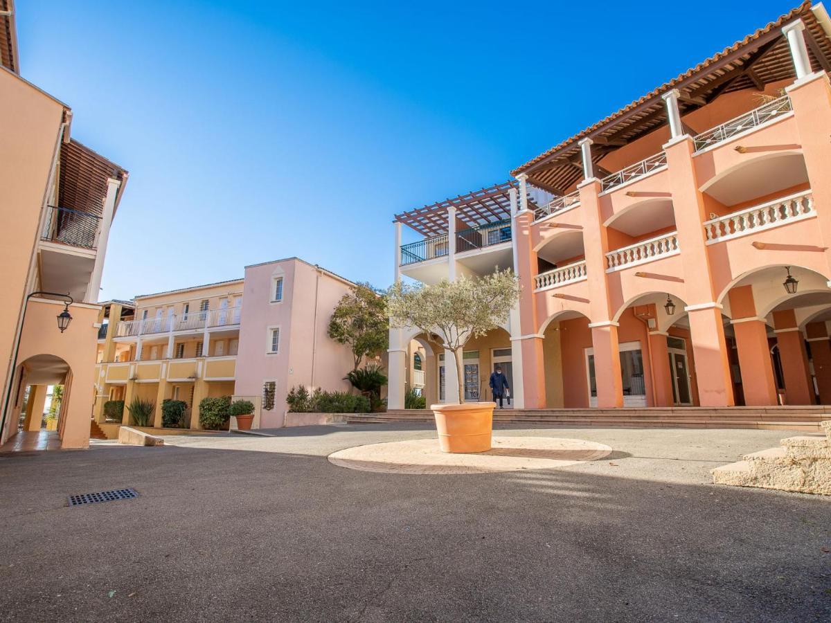 Apartment Village Cap Esterel - L'Esquinade-31 By Interhome Saint-Raphaël المظهر الخارجي الصورة